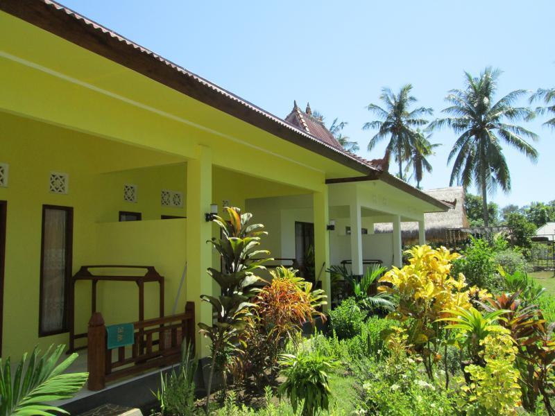 Bias Bungalows Gili Air Exterior photo